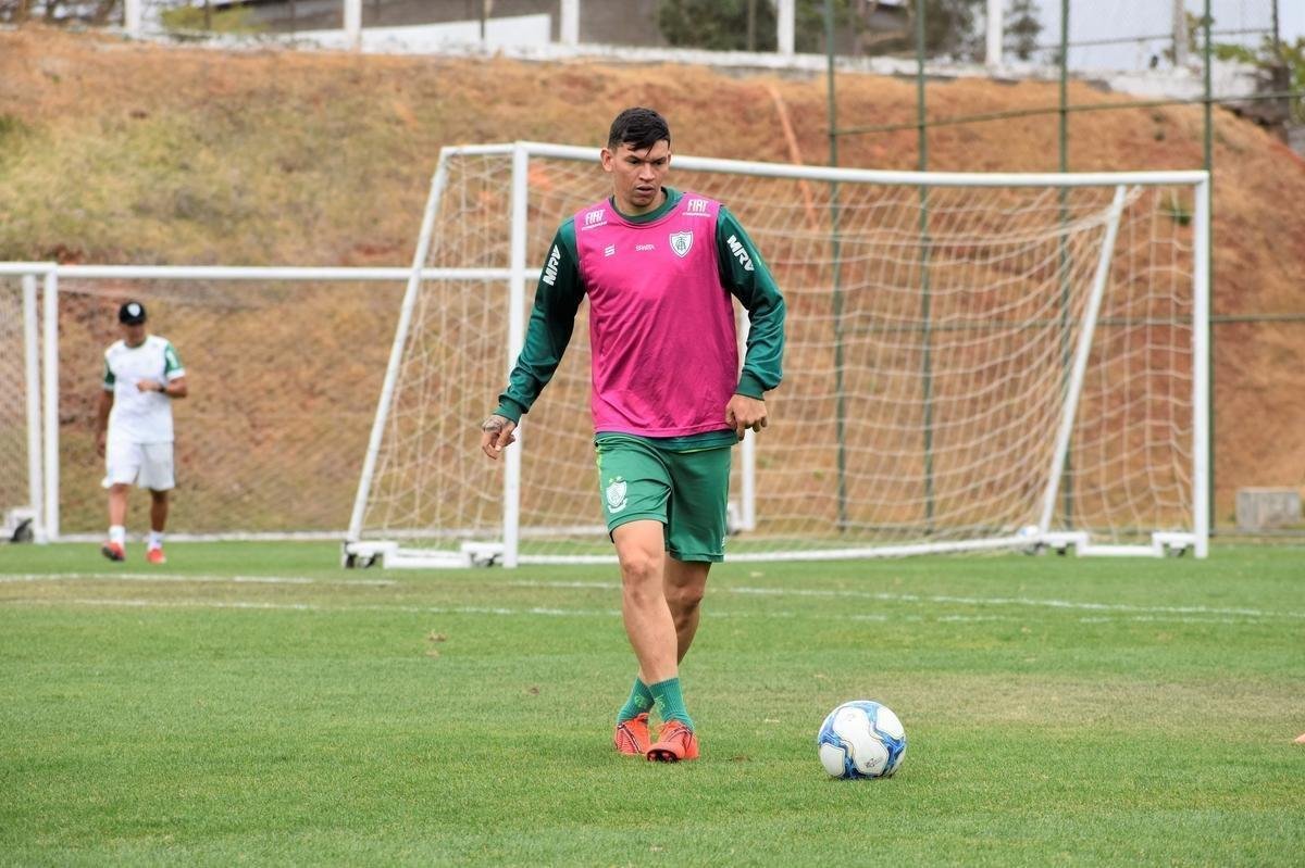 Coelho encara o Xavante nesta tera-feira, s 20h30, no Independncia