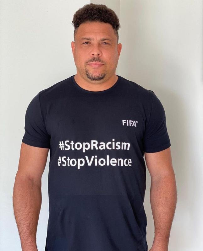 O ex-jogador brasileiro Ronaldo Fenmeno tem 421 mil seguidores
