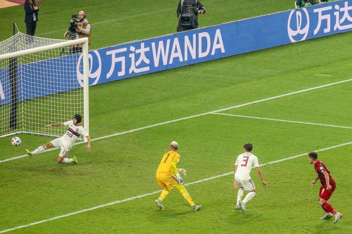 Firmino abriu o placar para o Liverpool no primeiro tempo da prorrogao