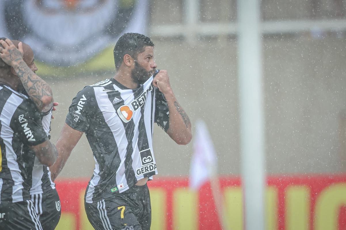 Tombense x Atltico: fotos do jogo pelo Campeonato Mineiro