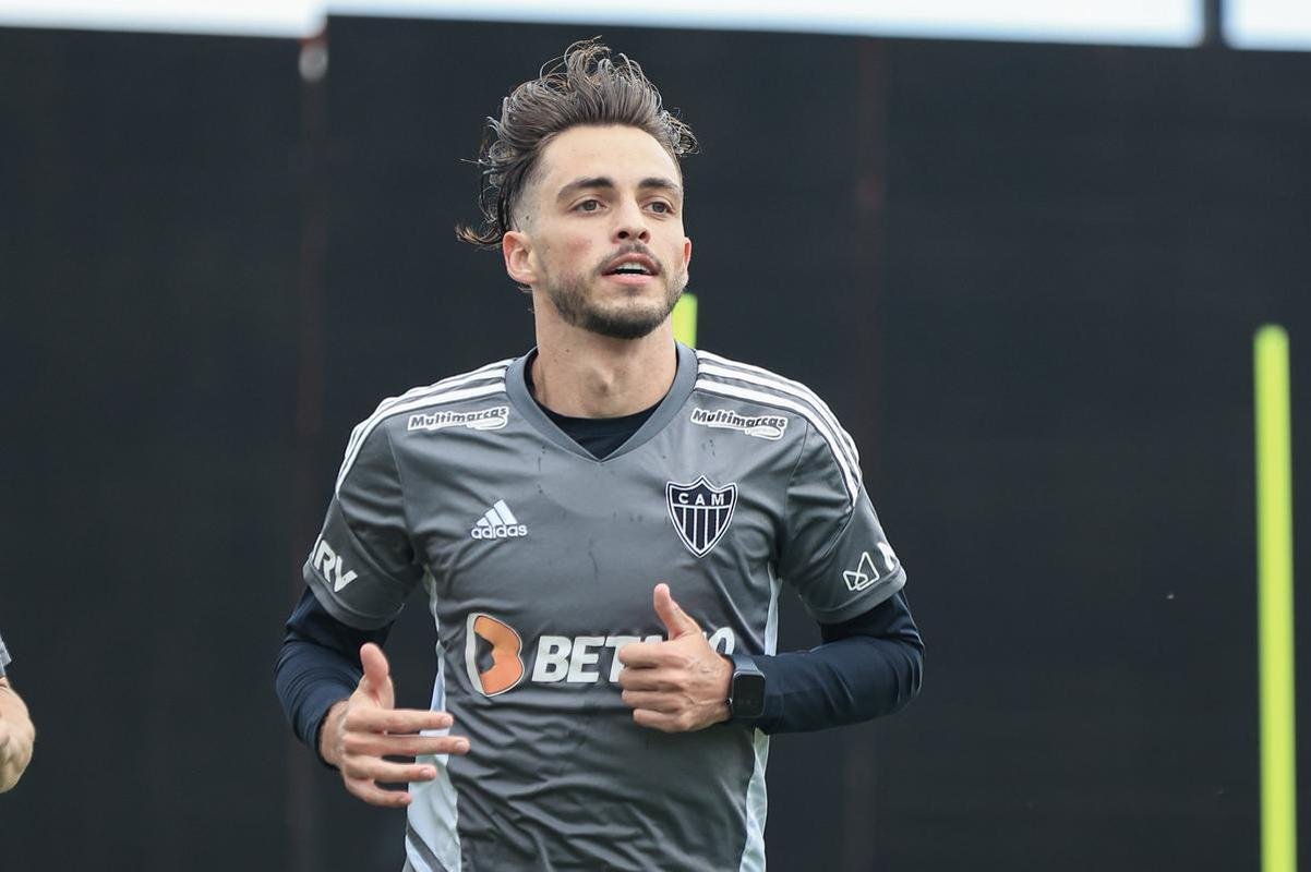 Veja fotos do primeiro dia de pr-temporada do Atltico