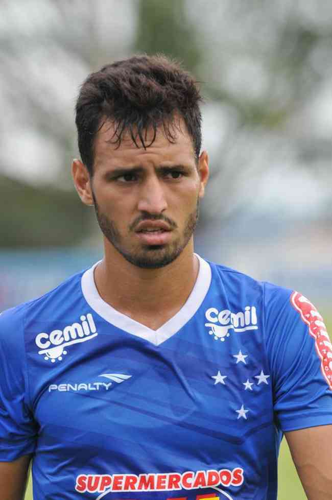Argentina's Sanchez Minho played for Cruzeiro in 2016. The midfielder currently plays for Lanus, Argentina.