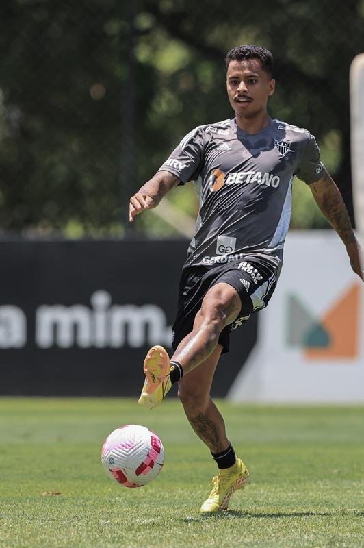 Fotos do treino do Atltico, que teve Hulk em campo 