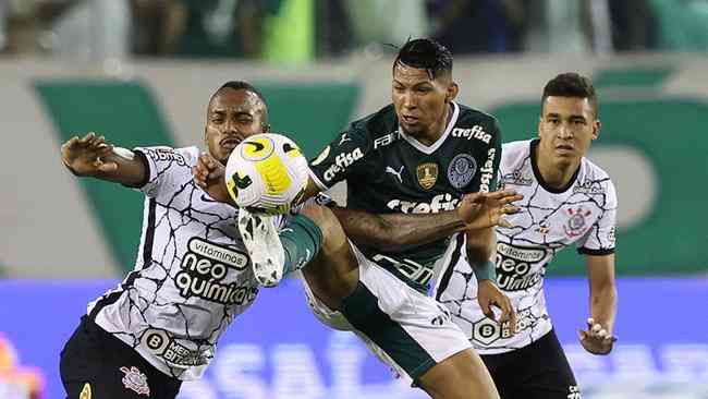 Corinthians e Palmeiras se enfrentaro na Neo Qumica Arena na 22 rodada do Brasileiro
