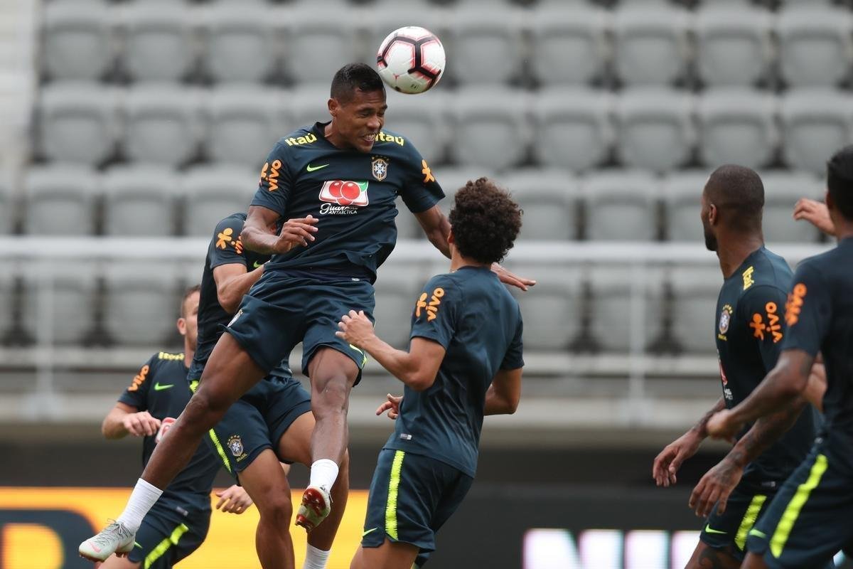 Veja imagens do ltimo treino da Seleo Brasileira antes do amistoso contra El Salvador