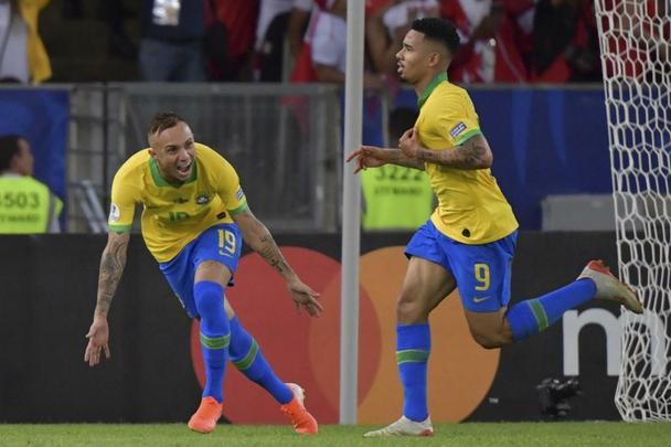 Gabriel Jesus recolocou o Brasil em vantagem na final da Copa América: 2 a 1