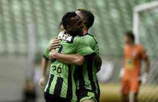 Amrica e Democrata-GV se enfrentaram, no Independncia, pela 9 rodada do Campeonato Mineiro