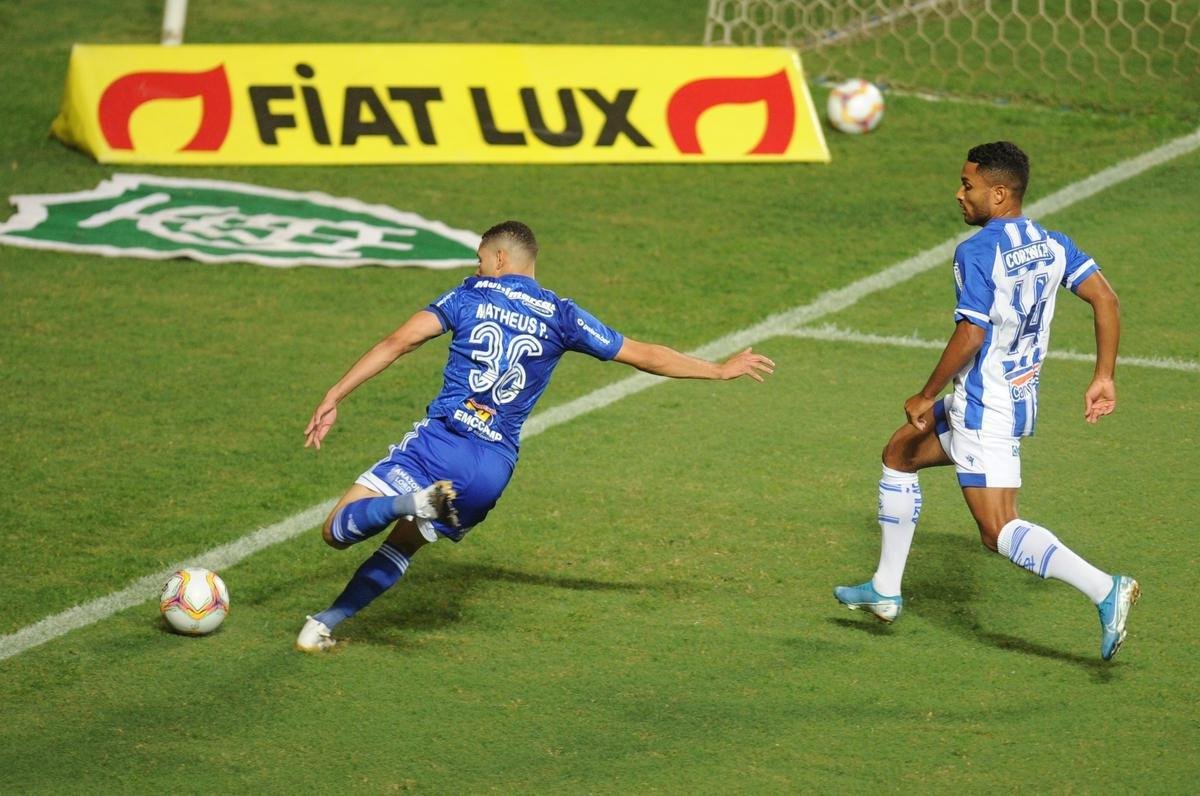 Imagens do jogo entre Cruzeiro e CSA, nesta tera-feira (15/12), no Independncia, pela 29 rodada da Srie B