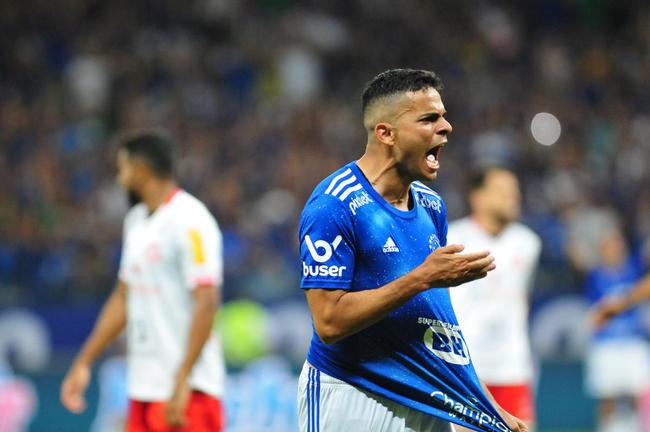 Cruzeiro vira sobre o Londrina e amplia vantagem na liderança da Série B