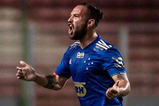 Giovanni permanecer no Cruzeiro em 2022