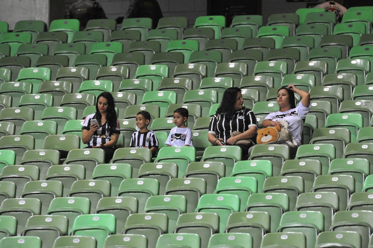 Imagens do clssico entre Atltico e Cruzeiro pela Supercopa Sub-20