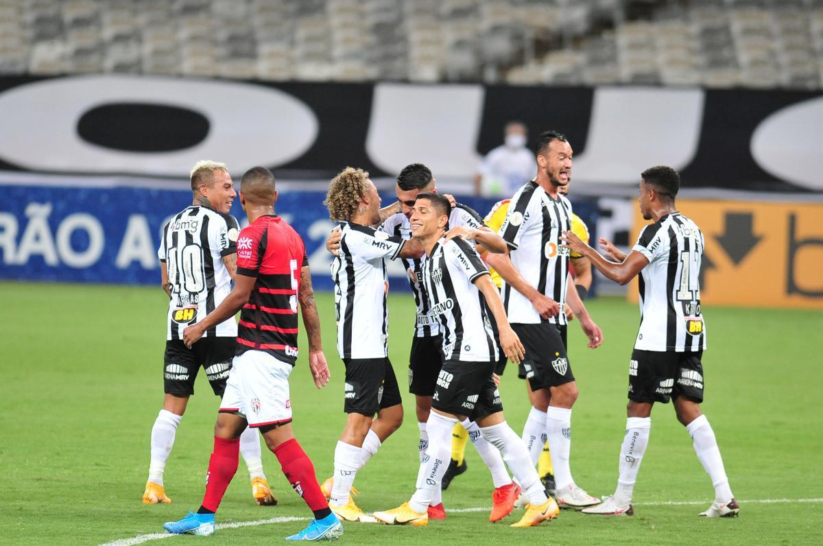 Atltico e Atltico-GO se enfrentaram pela 30 rodada do Brasileiro 