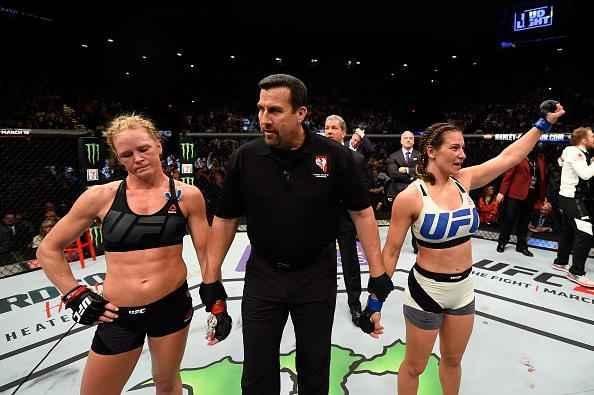 Miesha Tate finaliza Holly Holm com mata-leão, no quinto round, e conquista cinturão peso galo