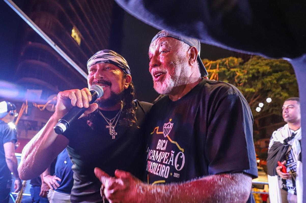 Bastidores da festa do Atltico em comemorao ao ttulo brasileiro