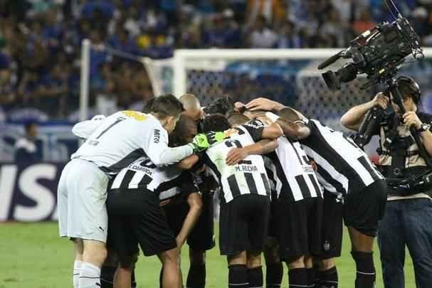 Imagens da deciso entre Cruzeiro e Atltico no Mineiro
