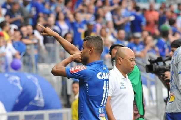 Fotos de Cruzeiro x Fluminense, no Mineiro, pela 34 rodada do Brasileiro (Rodrigo Clemente/EM D.A Press)