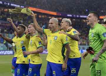 Seleção Brasileira enfrenta Camarões às 16h desta sexta-feira (2/12), no Lusail Stadium, em busca de manter a liderança do Grupo G da Copa do Mundo do Catar