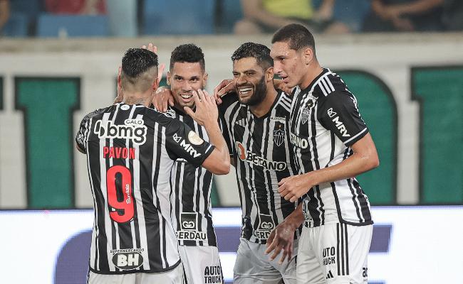 Atlético-MG contou com gols de Hyoran, Hulk, Pavón e Paulinho para golear o Cuiabá