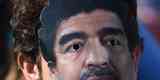 Vários torcedores argentinos foram flagrados com máscaras de Maradona no Mineirão.
