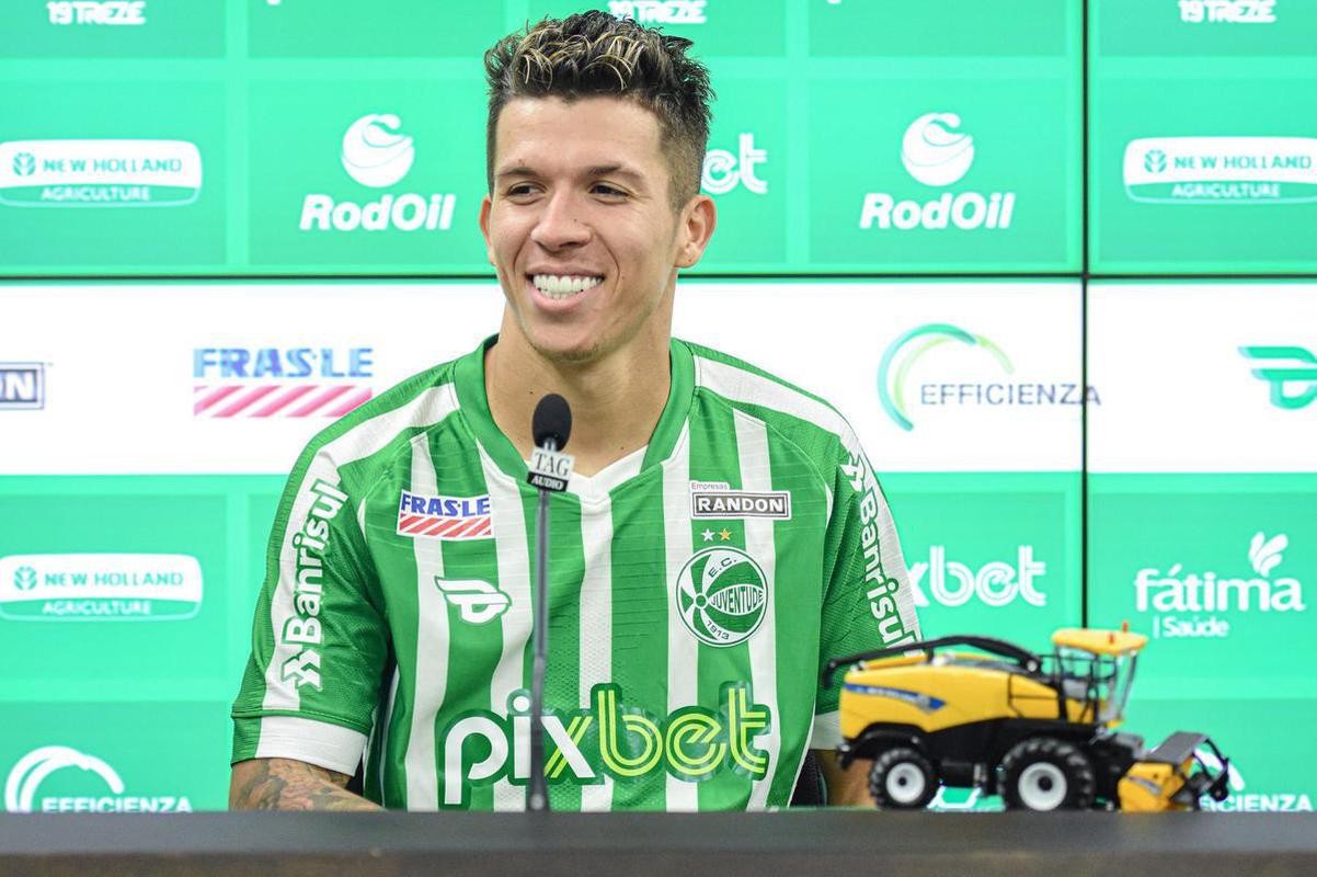 Juventude contratou o meia Bruno Nazrio