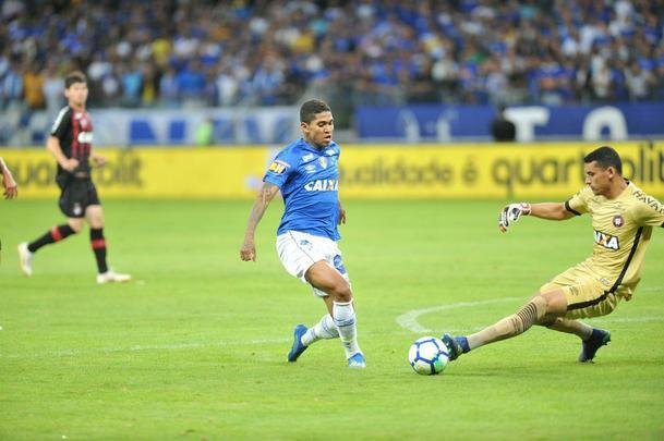 Cruzeiro conseguiu marcar no segundo tempo, com Arrascaeta, mas sofreu empate no fim com Bergson