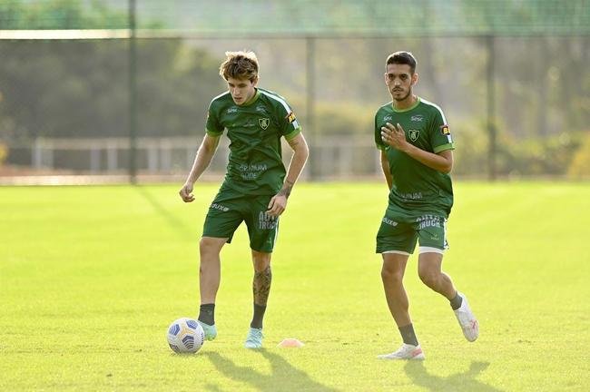 Mancini comandou primeiras atividades no Coelho nesta semana