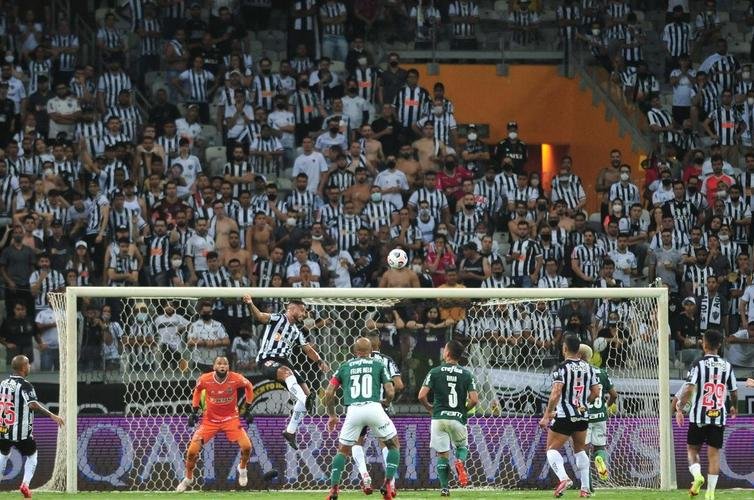 Fotos da partida de volta da semifinal da Copa Libertadores de 2021, no Mineiro, entre Atltico e Palmeiras