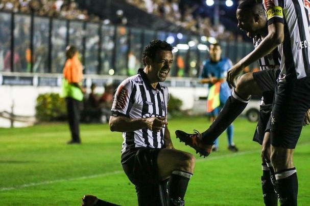 Atltico conquistou um ponto em duelo direto contra o Vasco por vaga na Copa Libertadores 