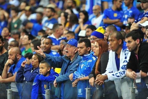 Fotos do segundo tempo do jogo entre Cruzeiro e Athletico, no Mineiro, pelo Brasileiro