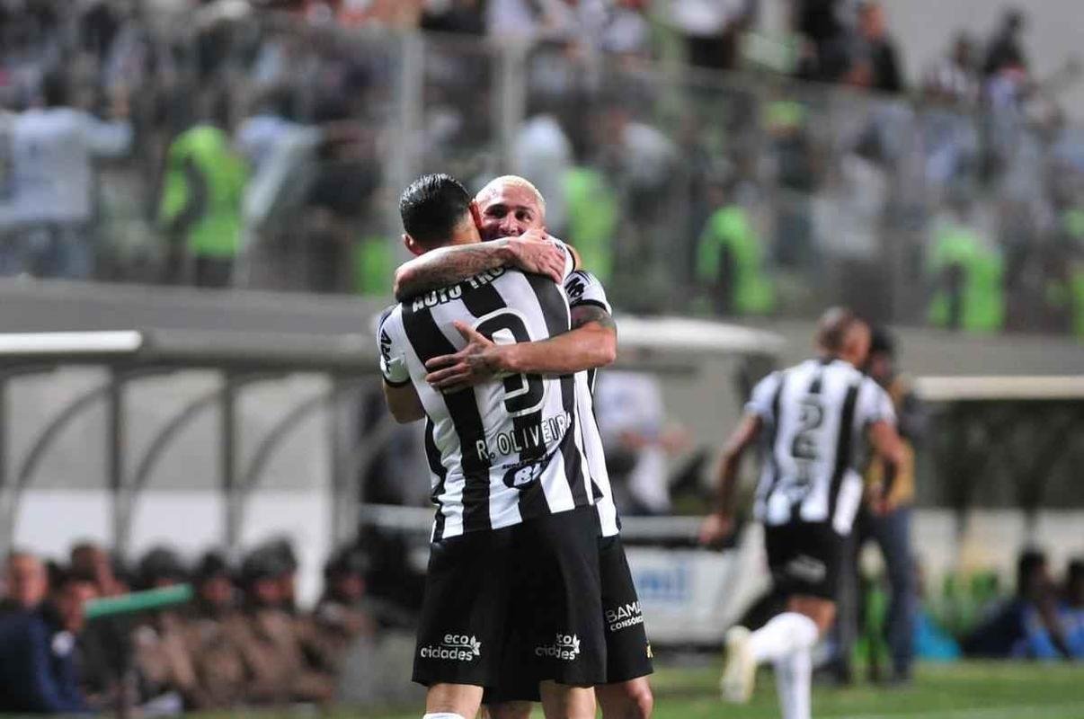 Atltico e Cruzeiro se enfrentaram em jogo do Brasileiro
