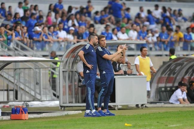 Fotos da partida entre Cruzeiro e Novorizontino, neste domingo (17), no Mineiro, em Belo Horizonte. Jogo  vlido pela 18 rodada da Srie B do Campeonato Brasileiro.