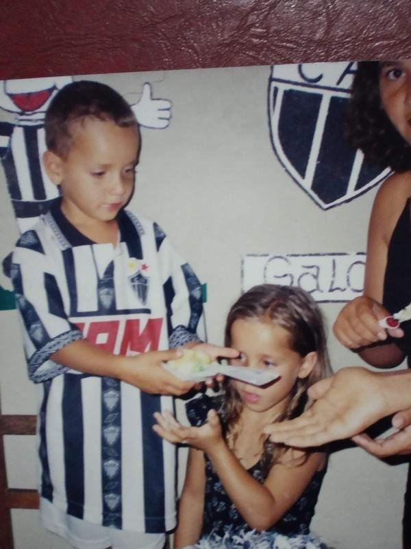 Infncia, medalhas e prmios: a vida do mineiro caro Miguel