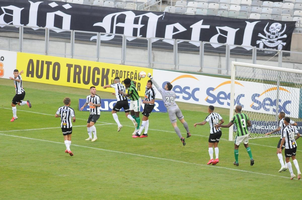 Fotos do clssico entre Atltico e Amrica neste domingo, no Mineiro, pela semifinal do Campeonato Mineiro