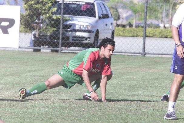 O dia a dia de Fred na Toca da Raposa II entre julho de 2004 e agosto de 2005