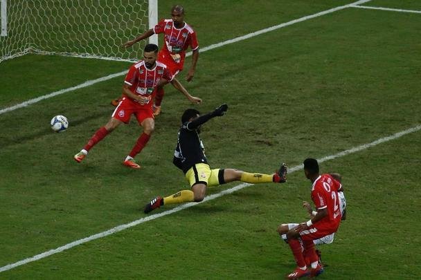 Tricolor do Arruda enfrenta Cavalo de Aço, na Arena de Pernambuco, em partida válida pela 15ª rodada da Série C