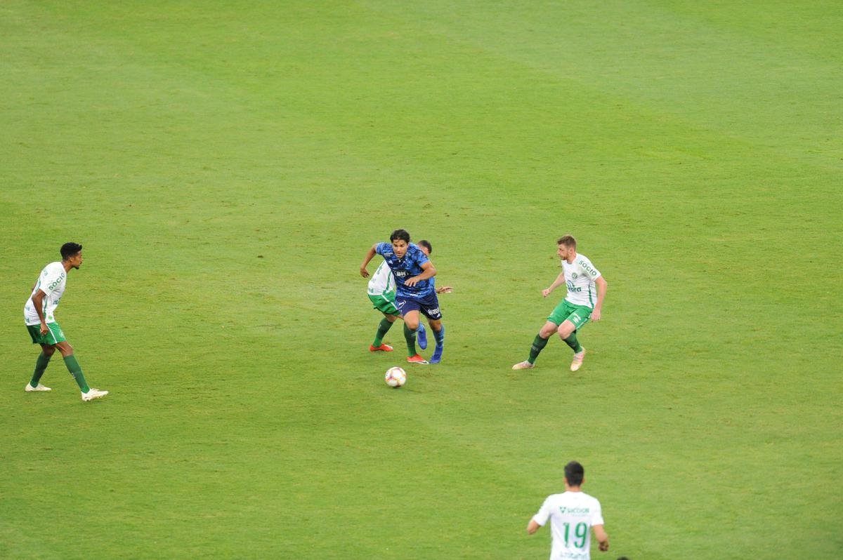 Fotos do duelo entre Cruzeiro e Chapecoense, no Mineiro, pela quarta rodada da Srie B