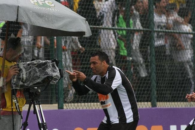 Daniel Carvalho - Jogou no Atltico entre 2010 e 2011. Foi para o Palmeiras em 2012.