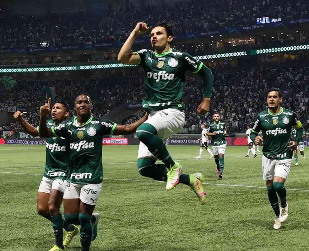 3 - Palmeiras: R$ 257,3 milhões