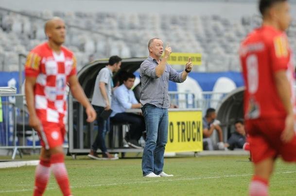 Fotos da vitria do Cruzeiro sobre o Tombense, no Mineiro, por 2 a 0