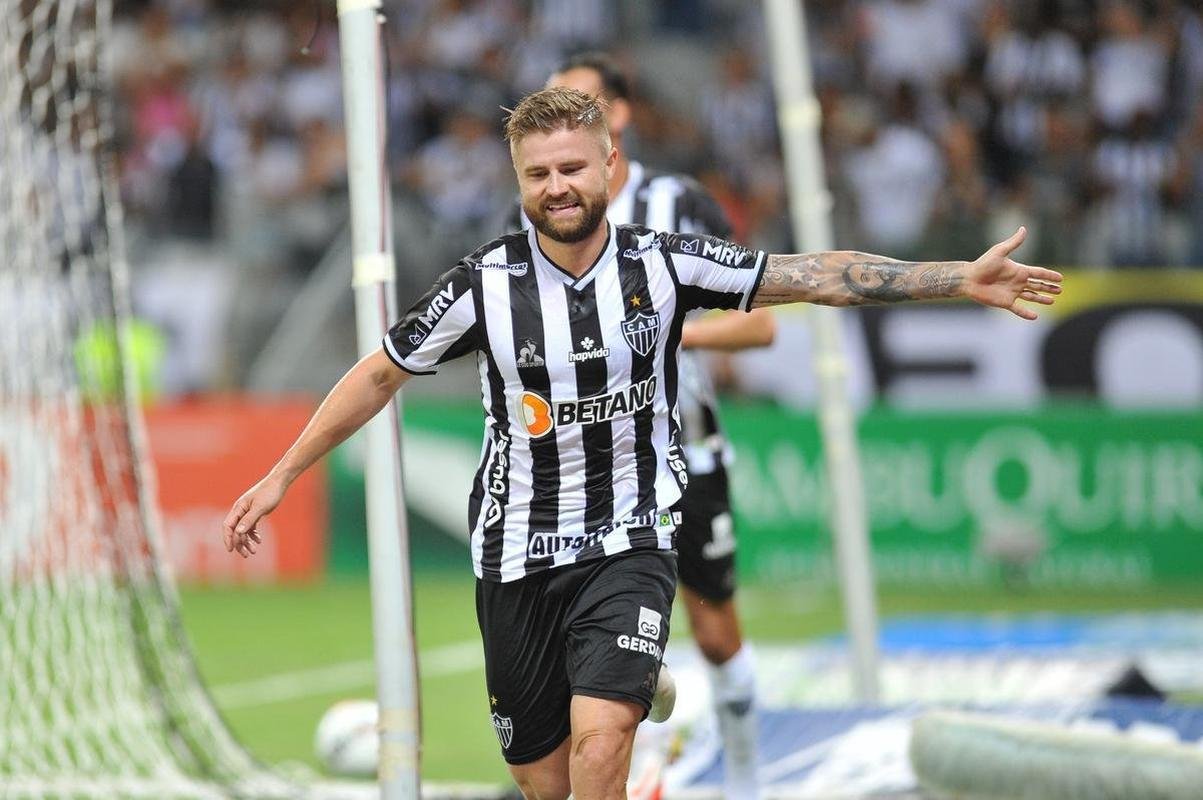 Fotos da partida de volta da semifinal do Campeonato Mineiro, entre Atltico e Caldense, no Mineiro, em Belo Horizonte