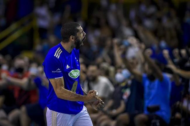 Fotos da final do Mundial de Vlei Masculino, entre Cruzeiro e Civitanova-ITA, no Ginsio Divino Braga, em Betim
