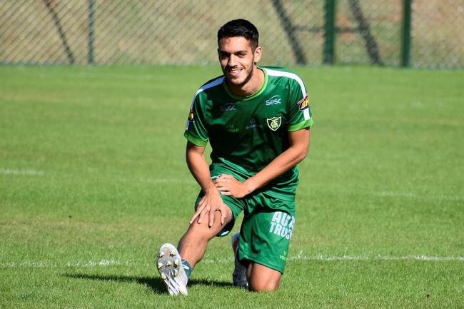 Mancini comandou primeiras atividades no Coelho nesta semana