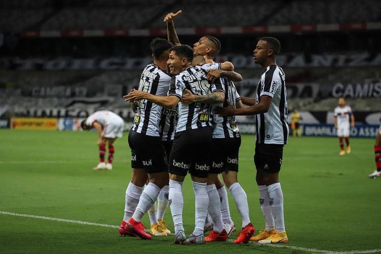 2020 - Atlético - 14 vitórias, quatro empates e uma derrota, com 41 gols marcados e 13 sofridos