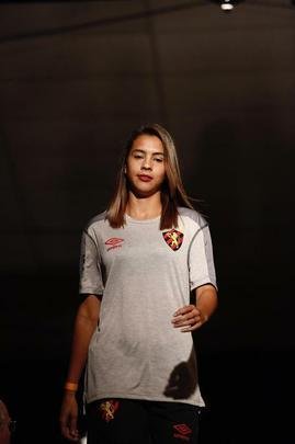 Festa de lançamento dos novos uniformes contou com a presença de jogadores e show de Paralamas de Sucesso