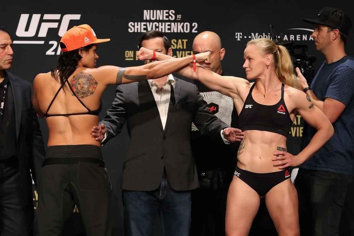 Pesagem do UFC 213, em Las Vegas - Amanda Nunes x Valentina Shevchenko