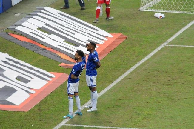 Fotos do jogo entre Cruzeiro e CRB, no Mineiro, em Belo Horizonte, pela 11 rodada da Srie B do Brasileiro