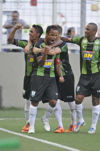 Campeonato Mineiro de 2015 - O Atltico vencia o Amrica por 1 a 0 com um jogador a mais. No entanto, o Coelho virou. O gol da vitria foi marcado por Mancini, declaradamente atleticano. 
