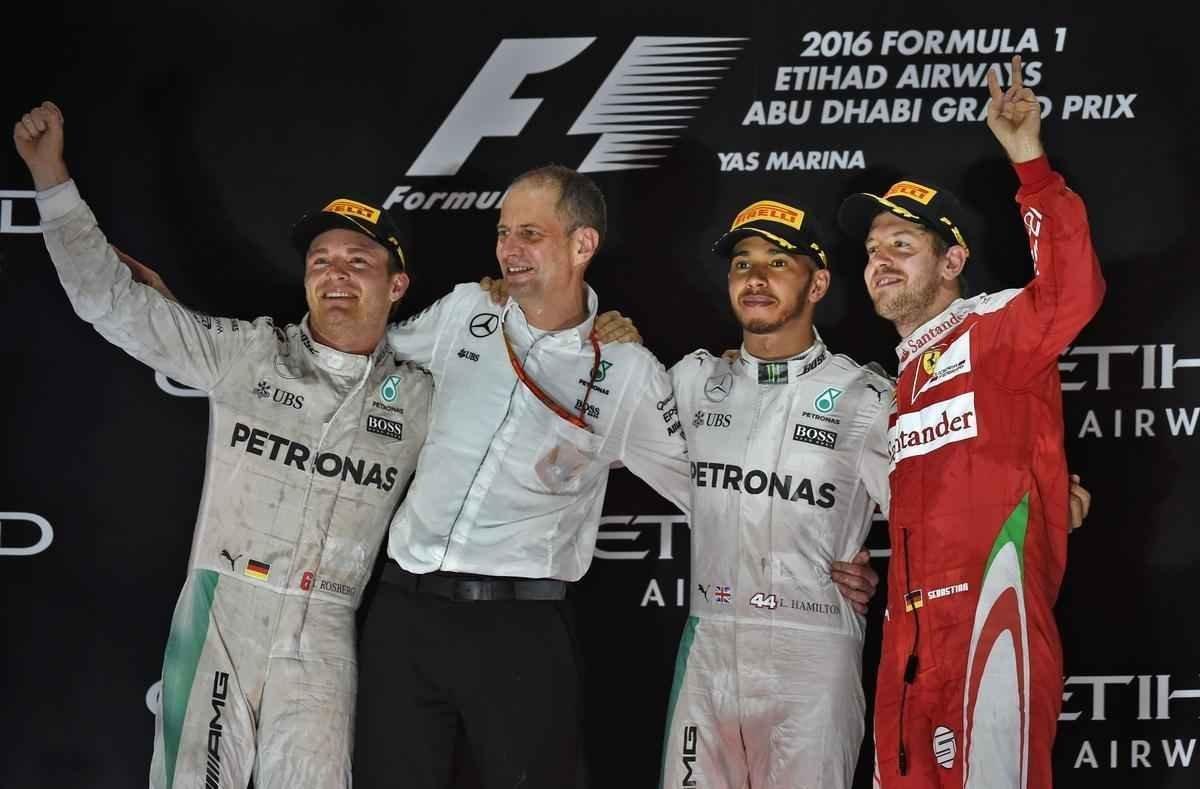 Festa de Nico Rosberg com o ttulo indito na Frmula 1; feito veio com segundo lugar em Abu Dhabi