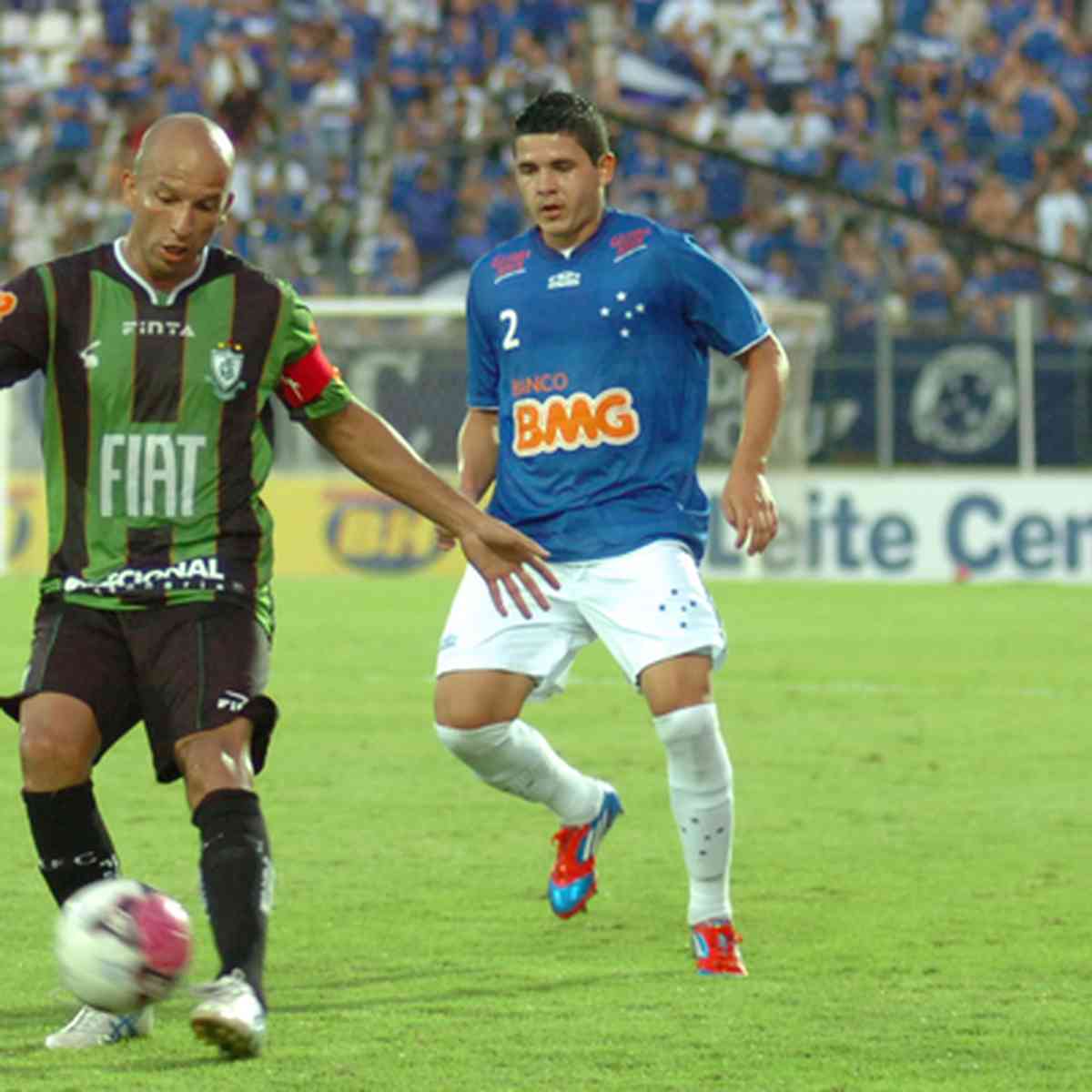 Jogo Cruzeiro x Huracán é reprogramado - CONMEBOL