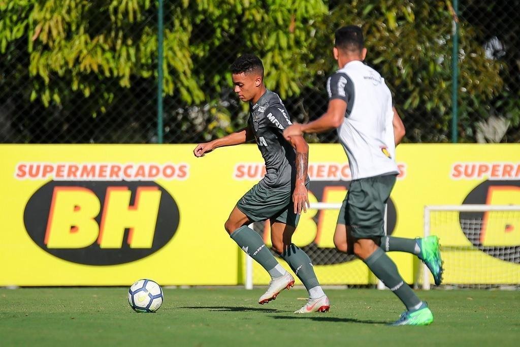 Aps empate no clssico, Atltico volta aos treinos na Cidade do Galo